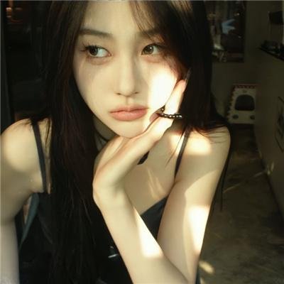 亚历克斯与艾玛